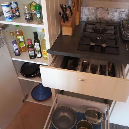 One Bedroom With Shared Bathroom Peñíscola